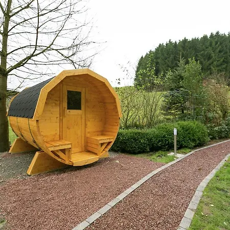Am Waldrand 3